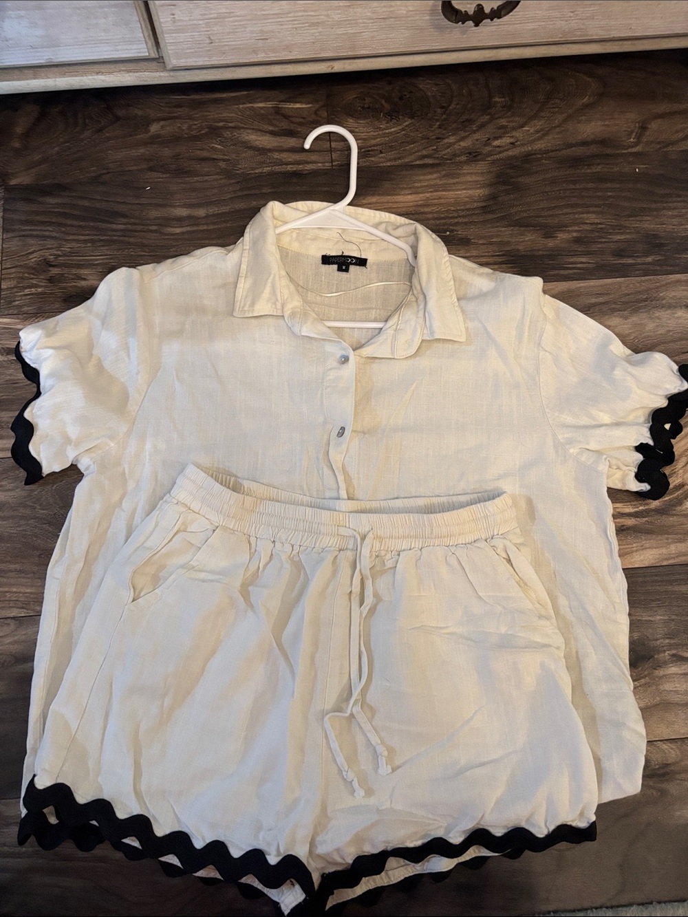 Boutique Lightweight Ivory Two-Piece Set with Black Trim